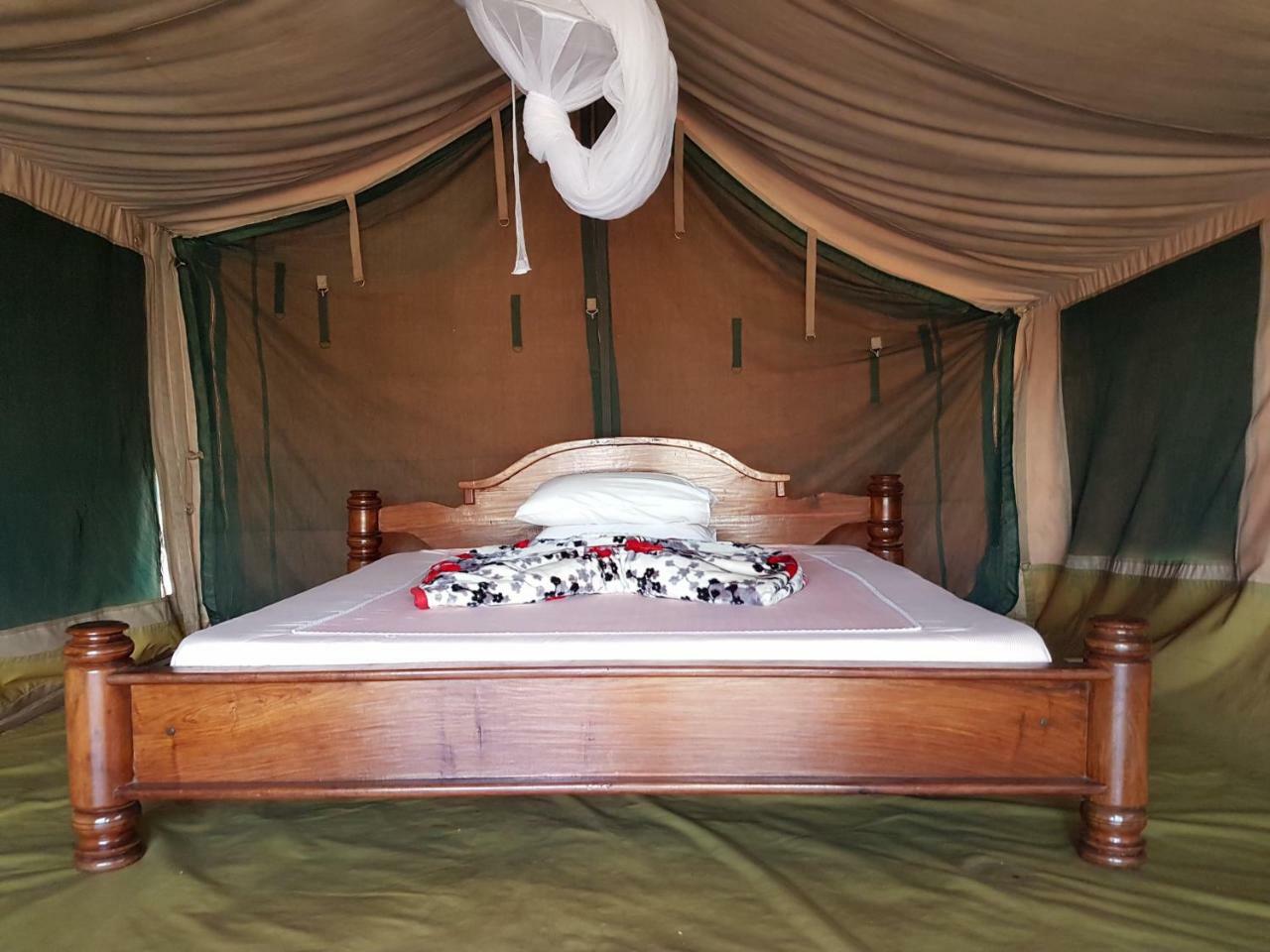 מלון Manyara Kizumba Camp Site מראה חיצוני תמונה